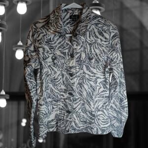 Analog medium long sleeve button down black and tan cotton blend stretch jacket